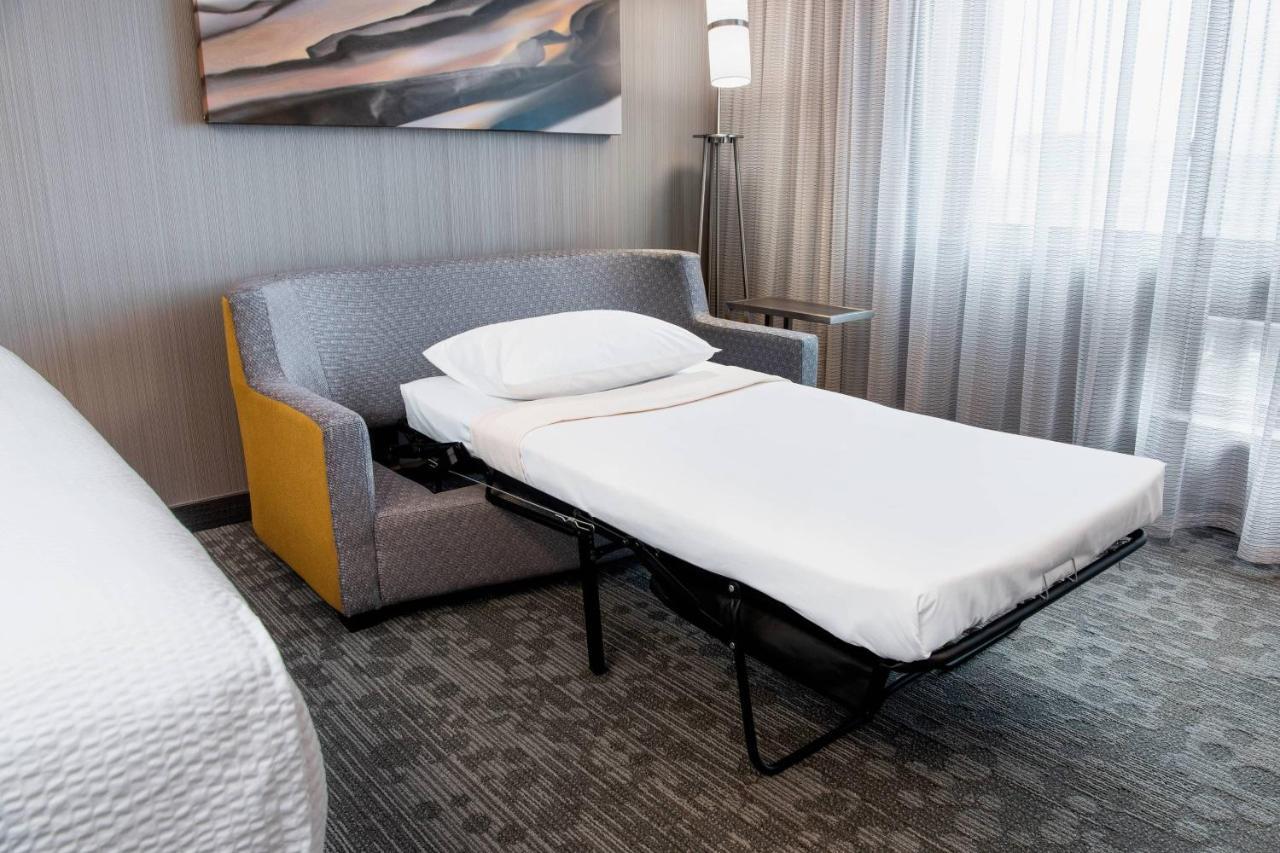 Courtyard By Marriott Edmonton West Hotel Luaran gambar