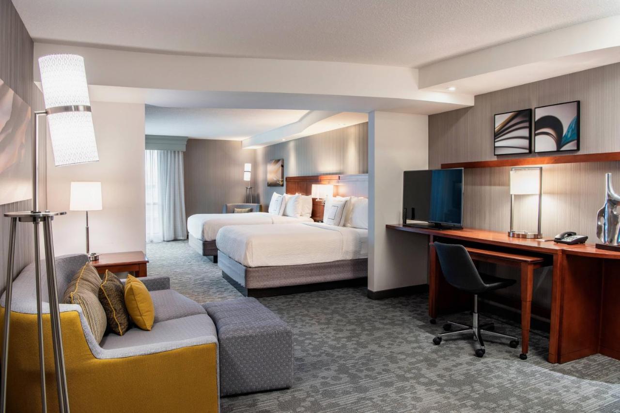 Courtyard By Marriott Edmonton West Hotel Luaran gambar