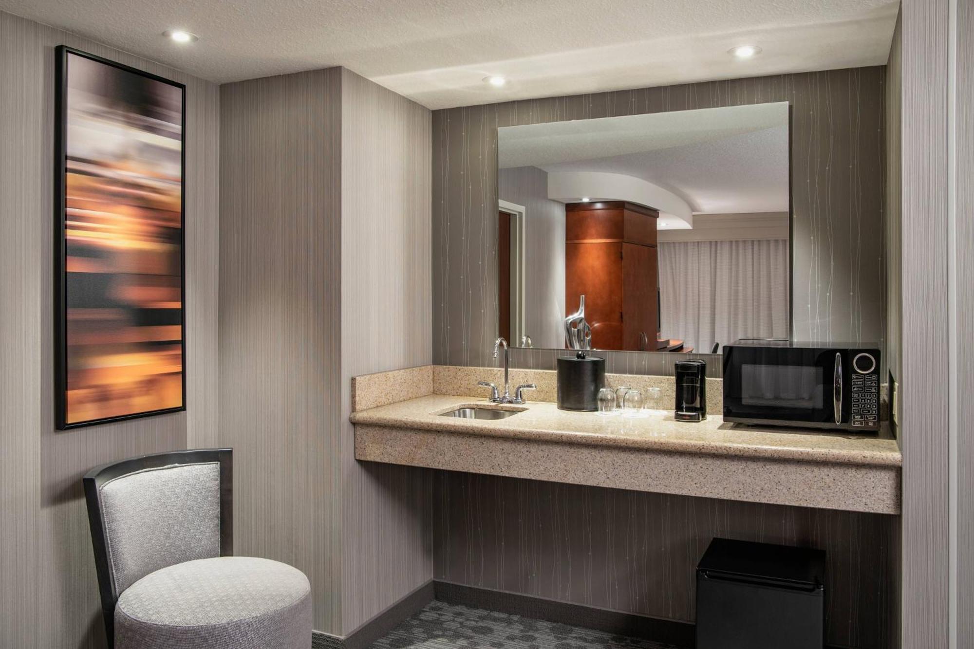 Courtyard By Marriott Edmonton West Hotel Luaran gambar