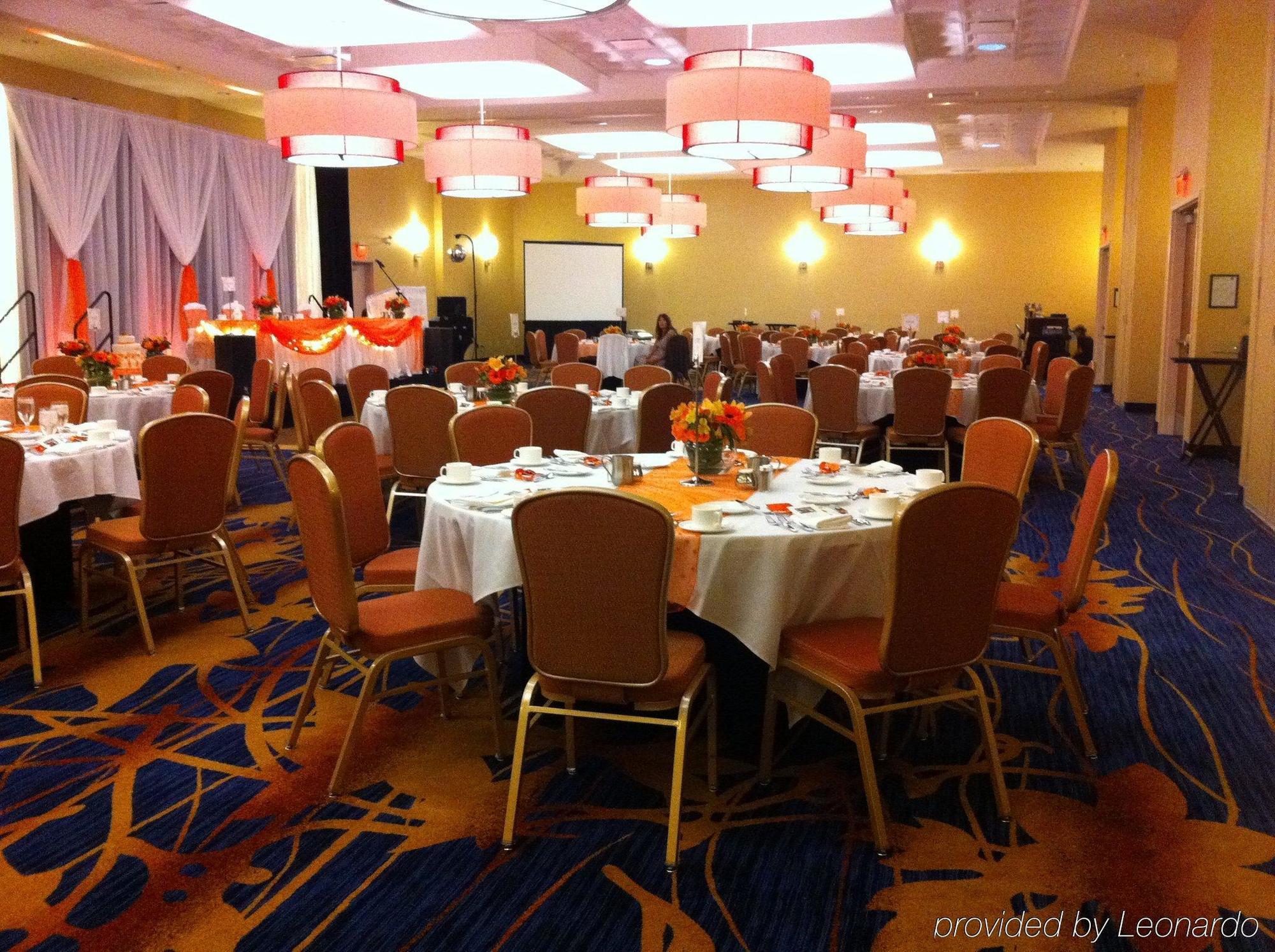 Courtyard By Marriott Edmonton West Hotel Restoran gambar